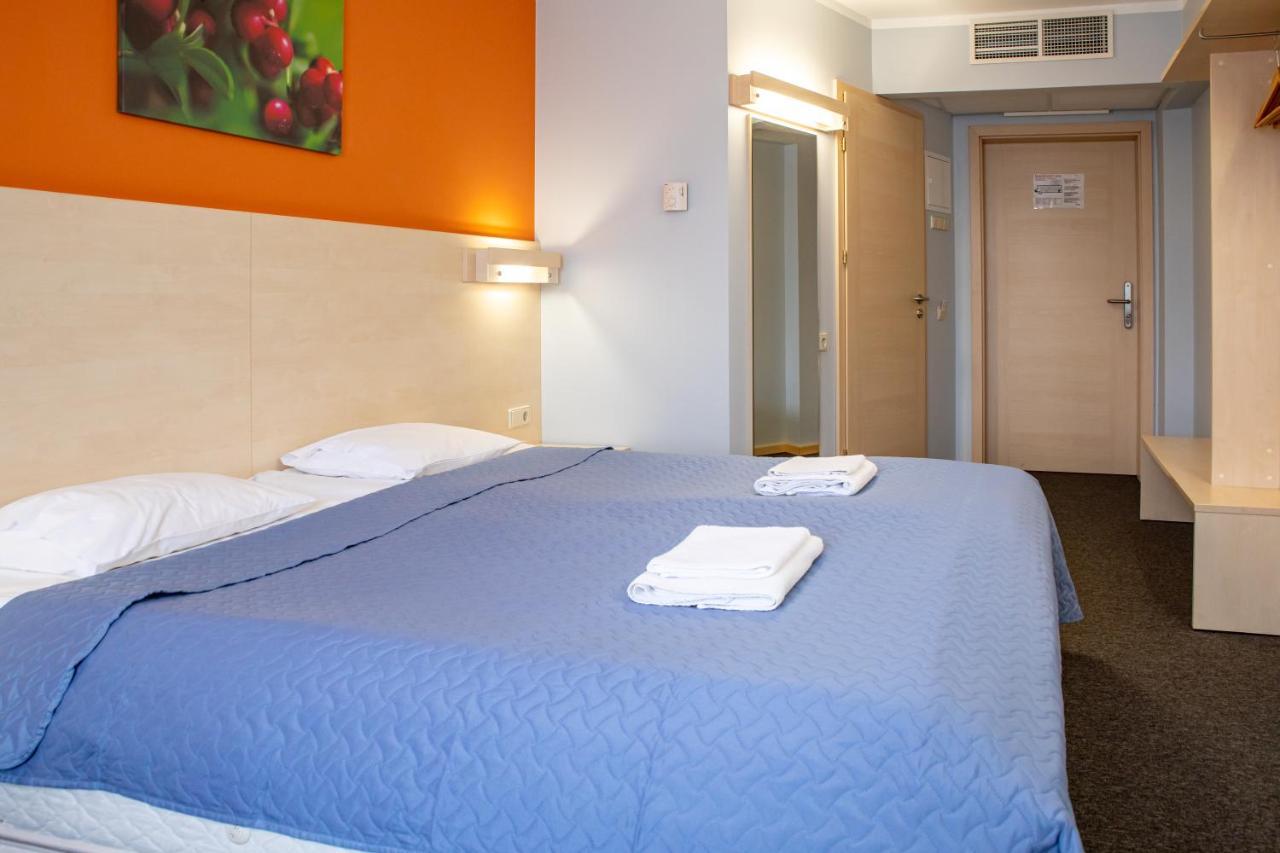 Rija Bauska Hotel Buitenkant foto