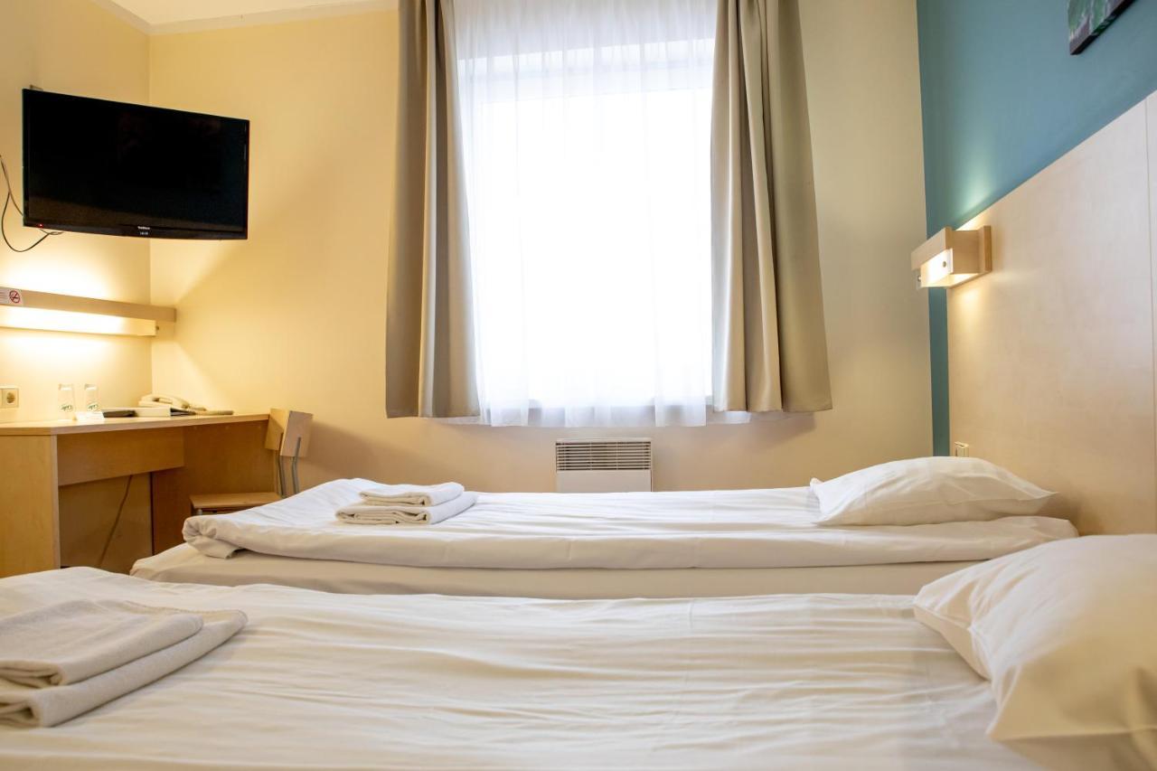 Rija Bauska Hotel Buitenkant foto