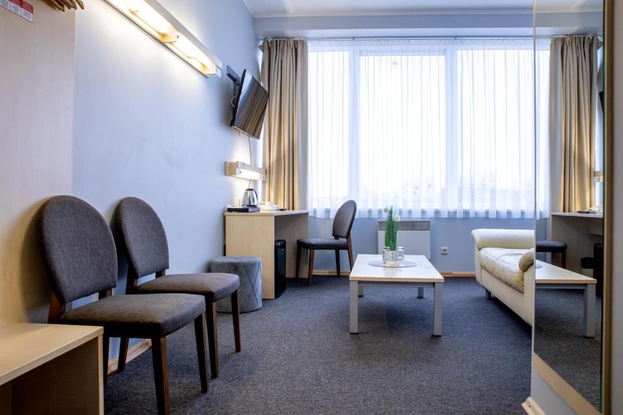 Rija Bauska Hotel Buitenkant foto
