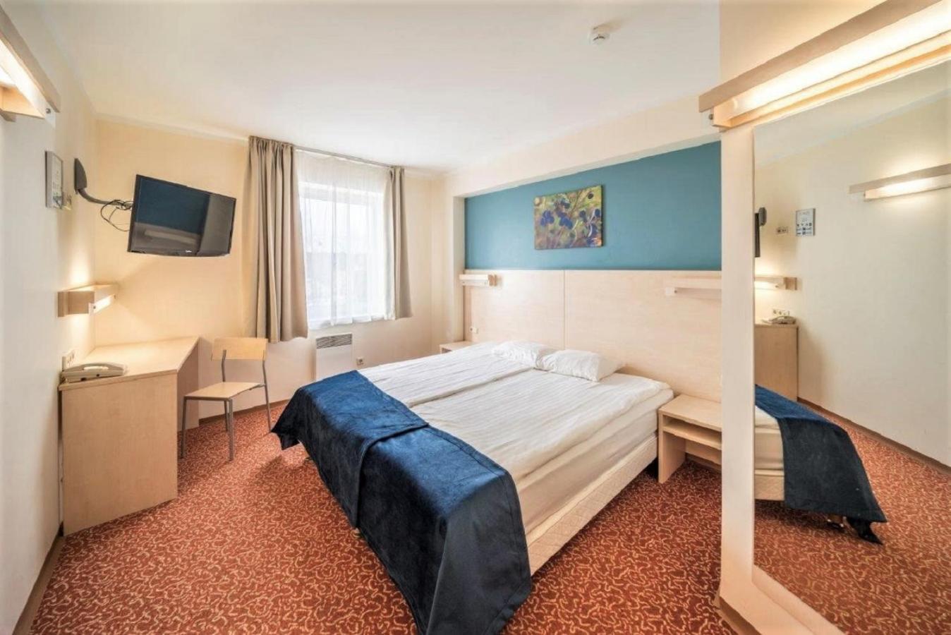 Rija Bauska Hotel Buitenkant foto